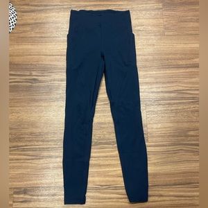 Lululemon leggings size 4